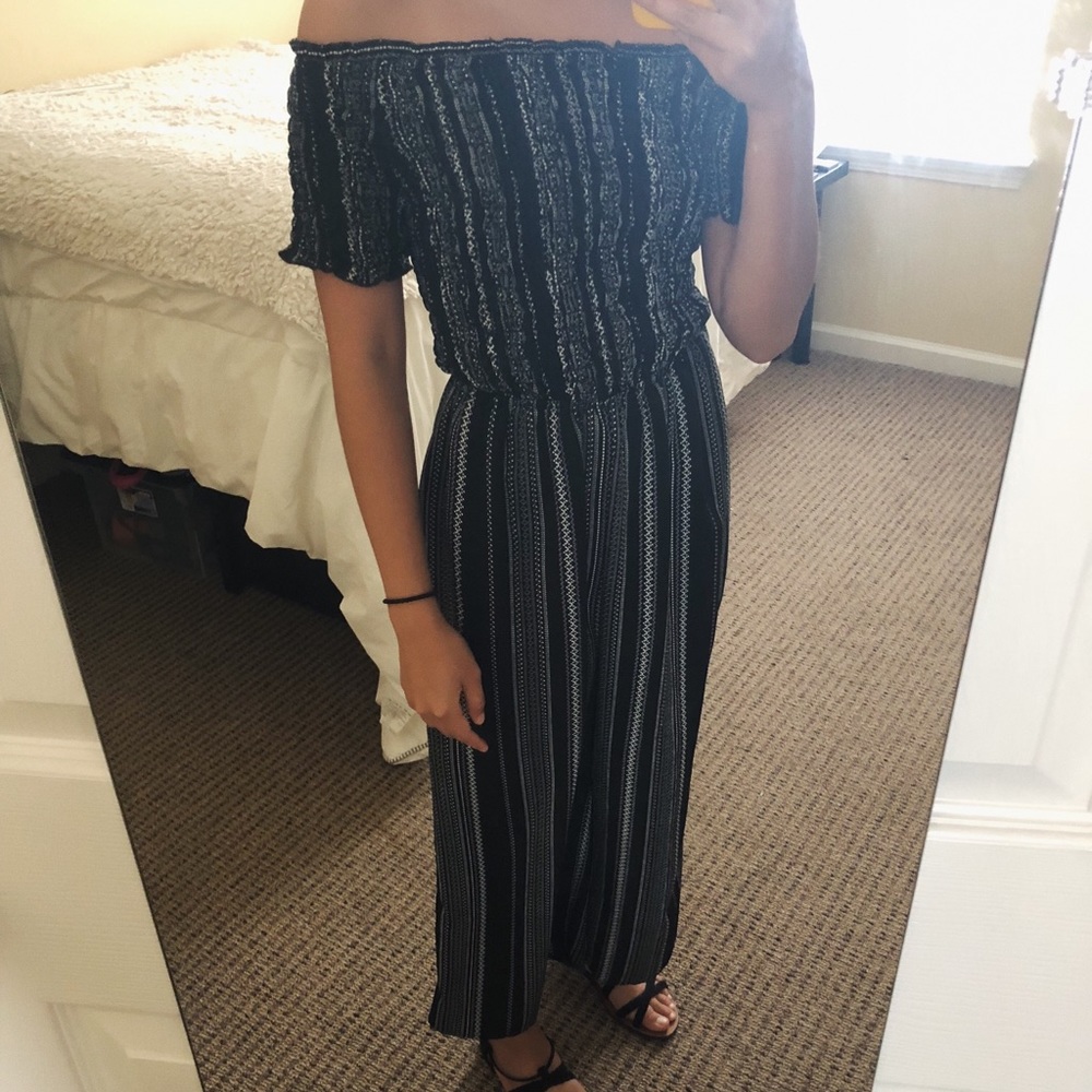 Jumpsuit - Picture 2 of 4